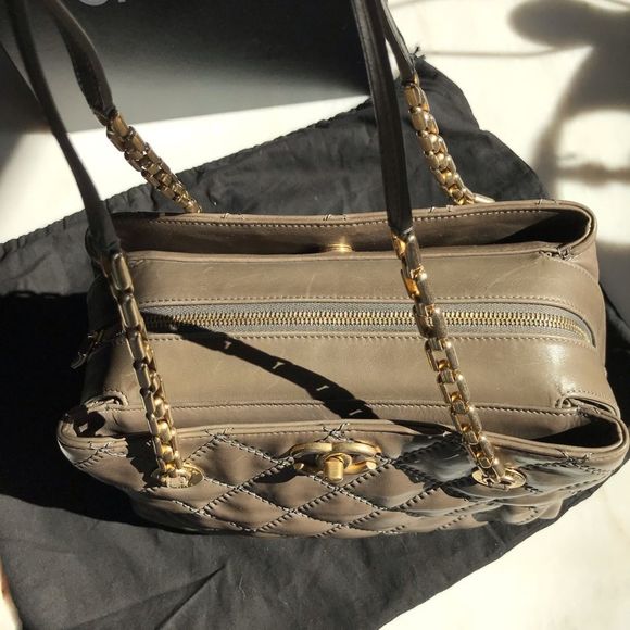 CHANEL Grey Small Zip Shopping Bag 31 CM NWT - Picture 4 of 12